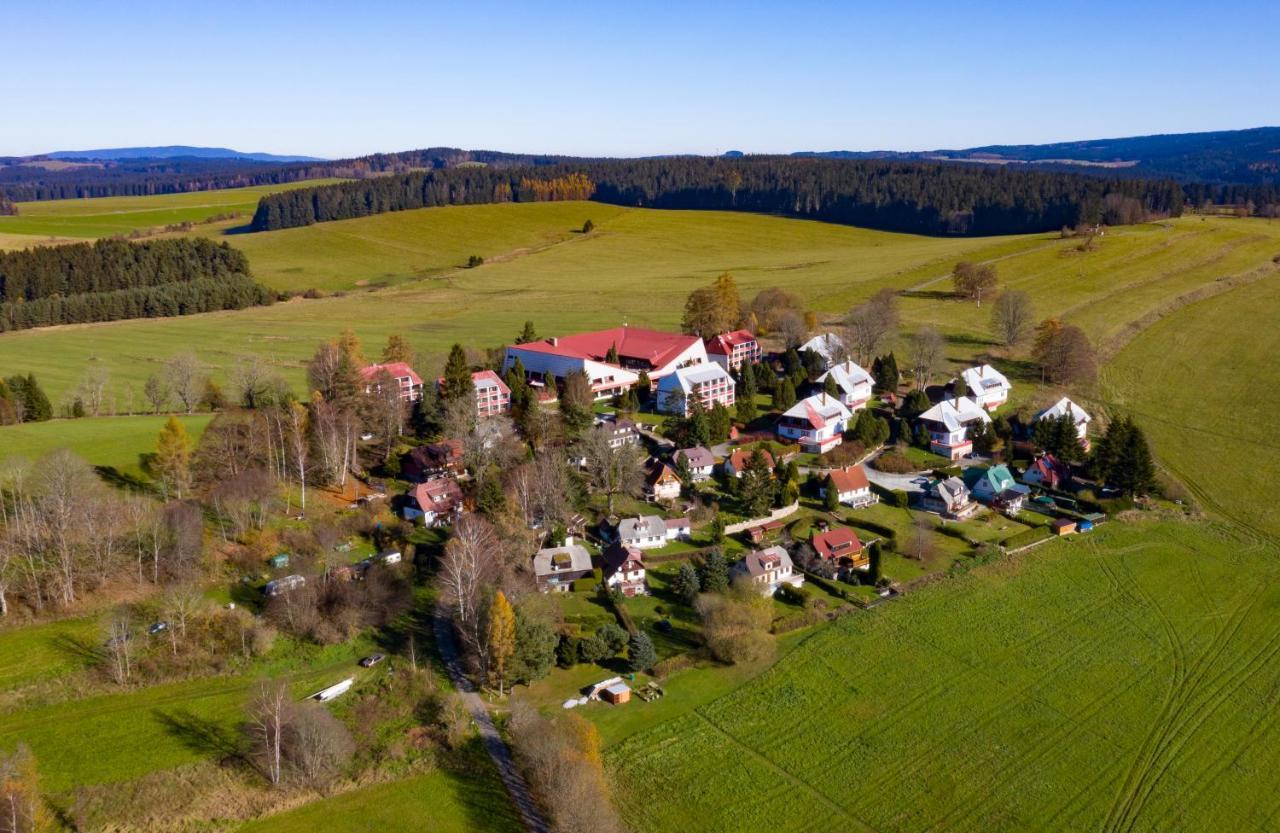 Fontána Lipno Hotel Černá v Pošumaví Exterior foto