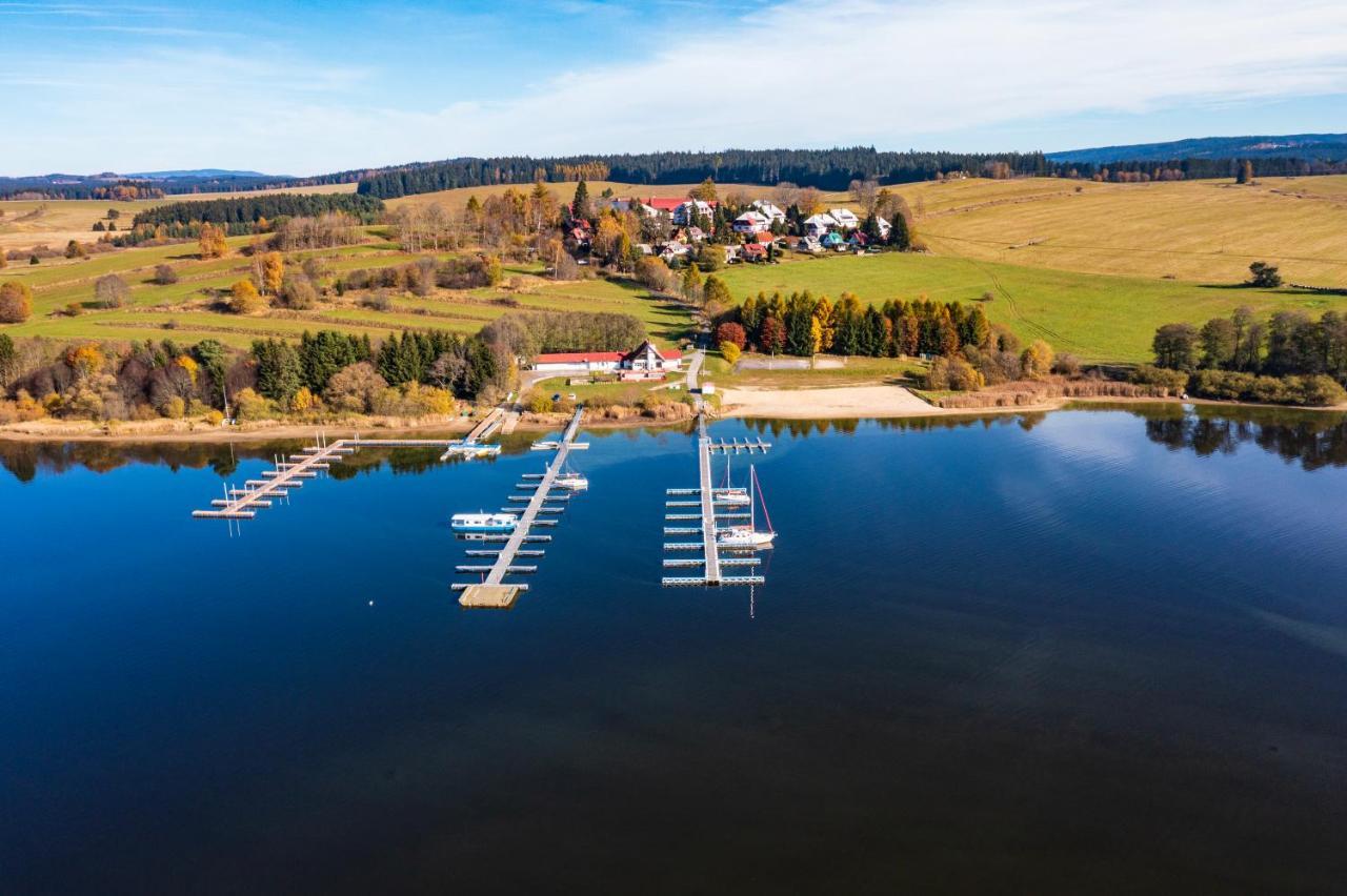 Fontána Lipno Hotel Černá v Pošumaví Exterior foto